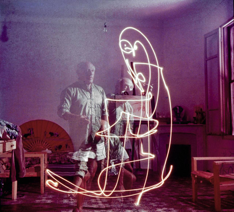 Illustration for article titled Light Paintings That Make the Real World Look like Tron